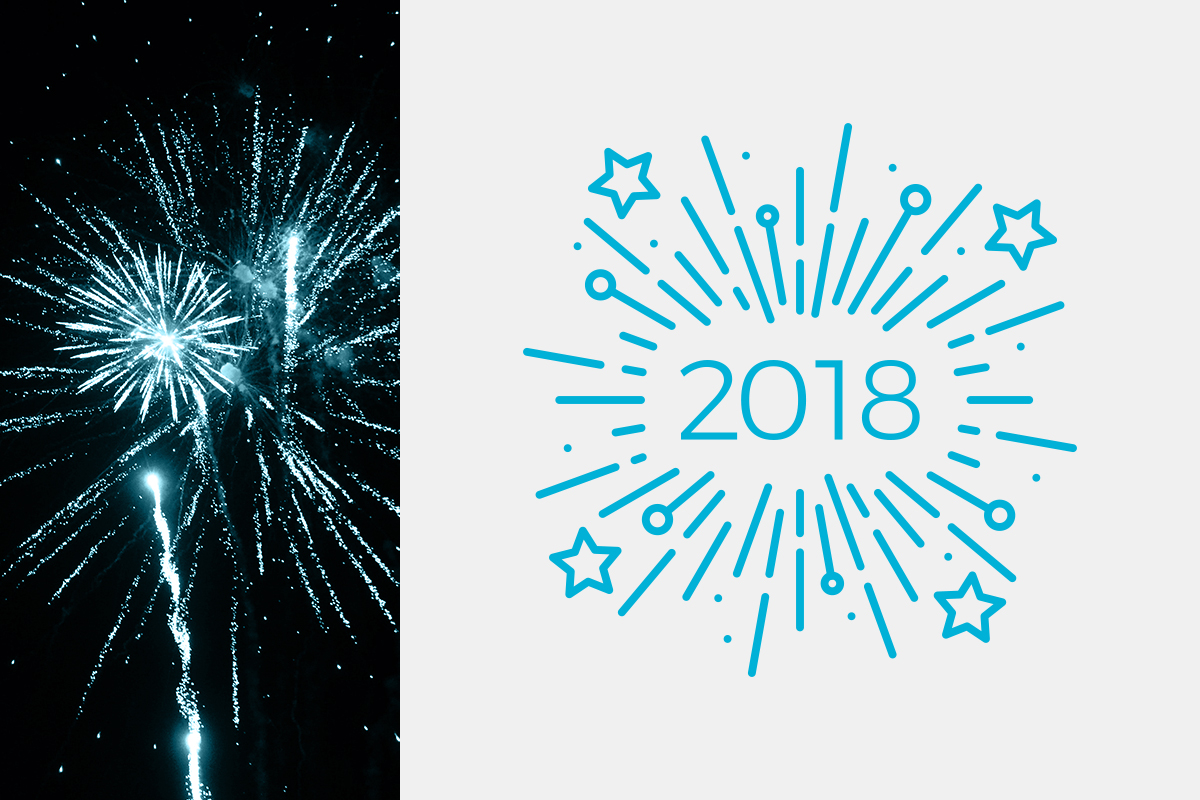 L’icona di un’esplosione di fuochi artificiali che annunciano l’arrivo del 2018; l’icona – in “positivo” (azzurra su fondo bianco) – fa parte del set disegnato per l’interfaccia del videogioco “Ride 3”